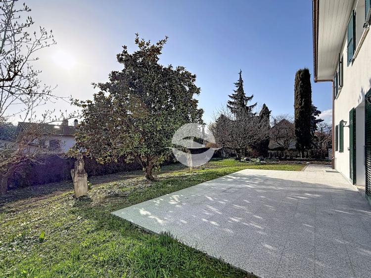 Belle villa rénovée de 6.5 pièces