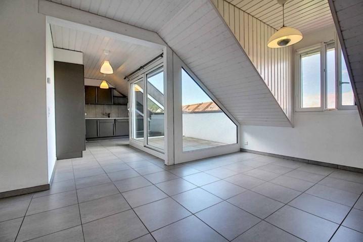 Grand appartement de 5,5 pièces avec ascenseur équipé